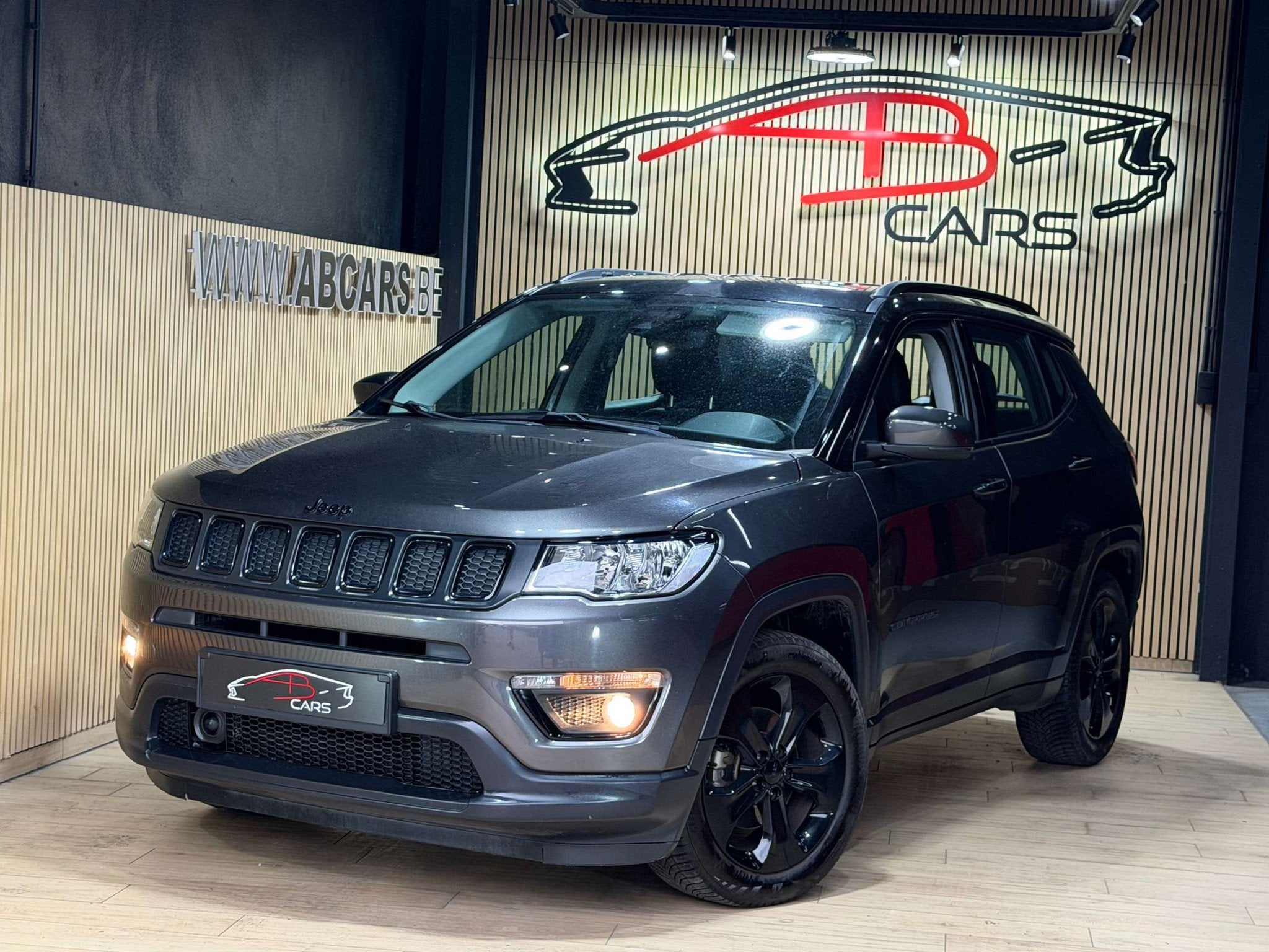 Jeep Compass 1.4TURBO * GARANTIE 12 MOIS *, Autos, Argent ou Gris, Achat, Euro 6, Entreprise