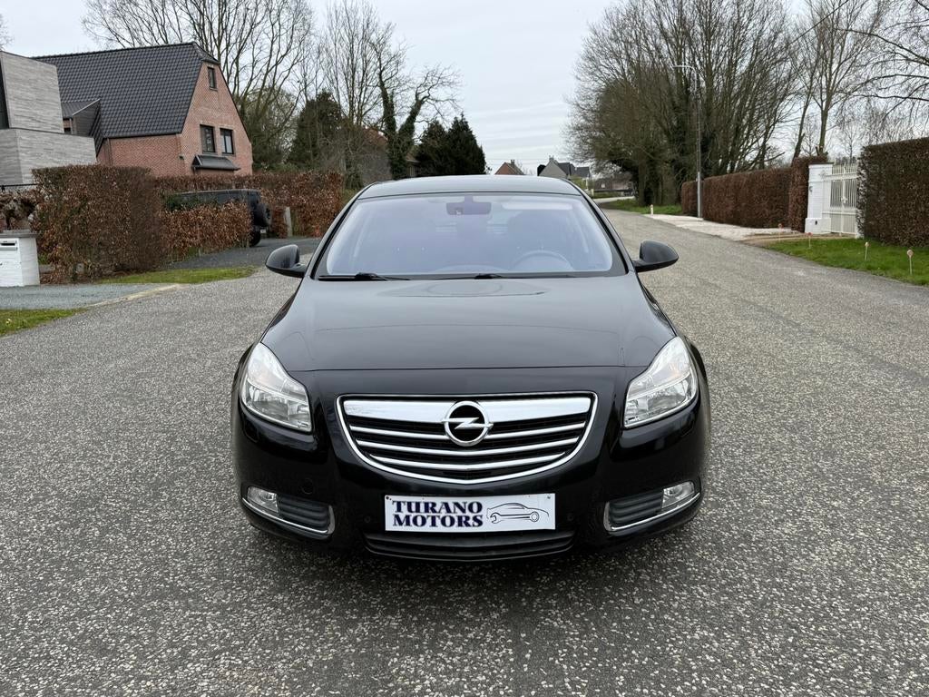Opel Insignia 1.8i, Voorwielaandrijving, Euro 5, Zwart, 4 cilinders