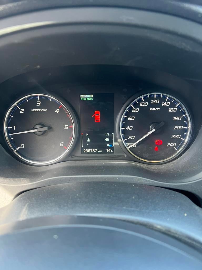 Mitsubishi Outlander, Autos, Rouge, Euro 5, Achat, Outlander