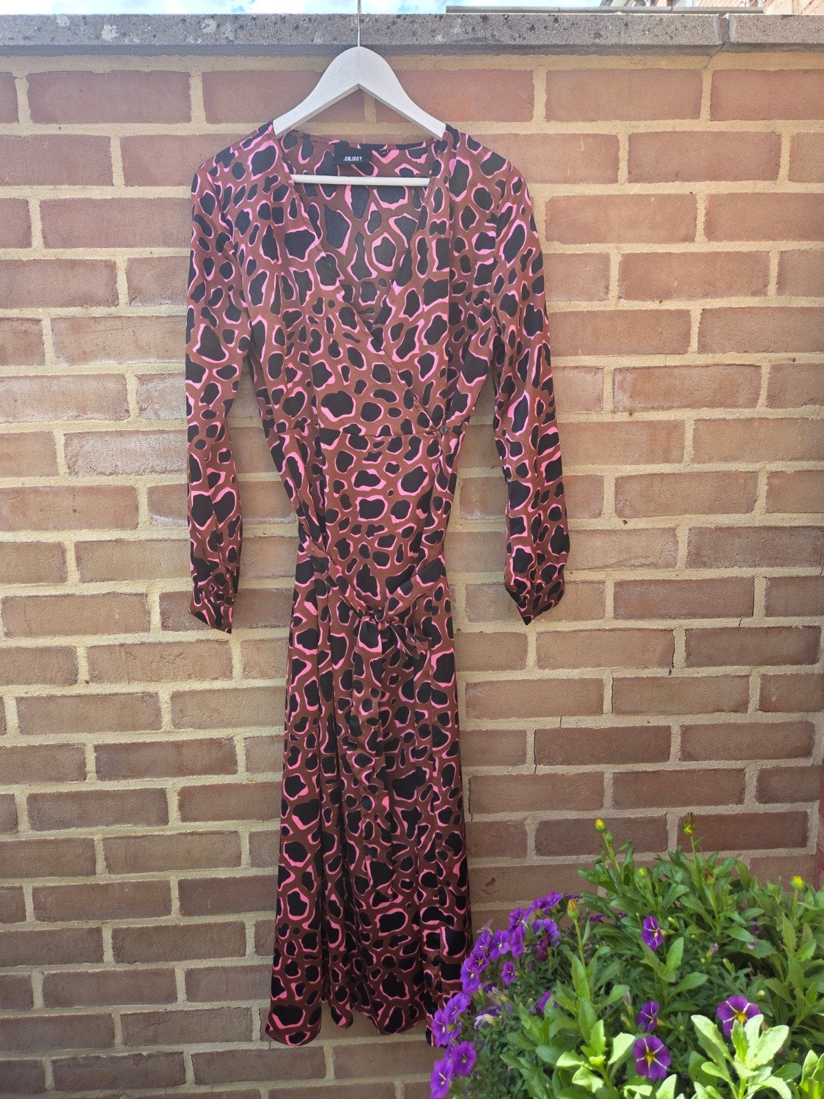 belle robe longue rose Taille de l'objet 40, Taille 38/40 (M), Enlèvement ou Envoi, Rose, Object