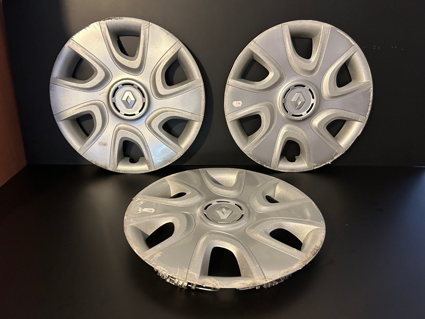 3 enjoliveurs d’origine Renault clio kangoo Megane 15", Enlèvement ou Envoi, Utilisé