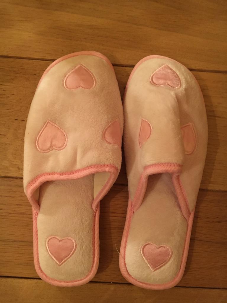 Zeer zachte pantoffels roze instappers maat 37 NIEUW!, Ophalen, Nieuw, Roze, Pantoffels of Sloffen