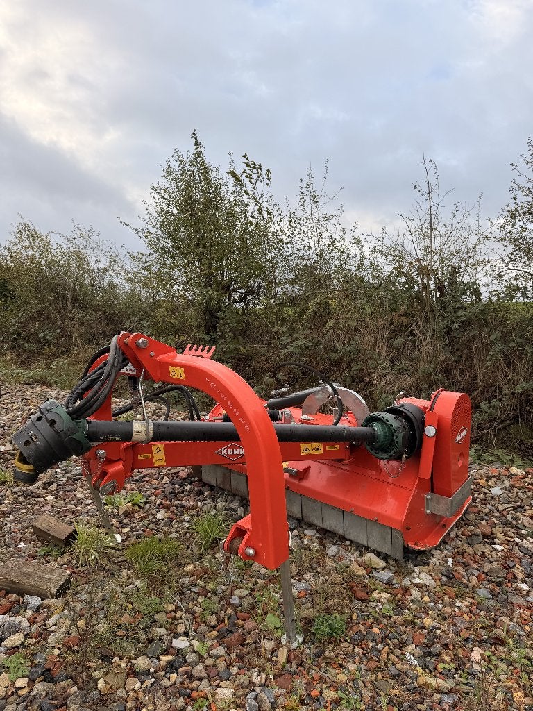 Broyeur d'accôtement Kuhn TBE16 ex démo., Enlèvement, Autre, Agricole