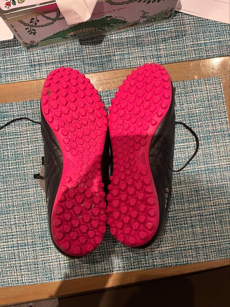 chaussures de football pour gazon artificiel, Enlèvement ou Envoi, Utilisé, Chaussures