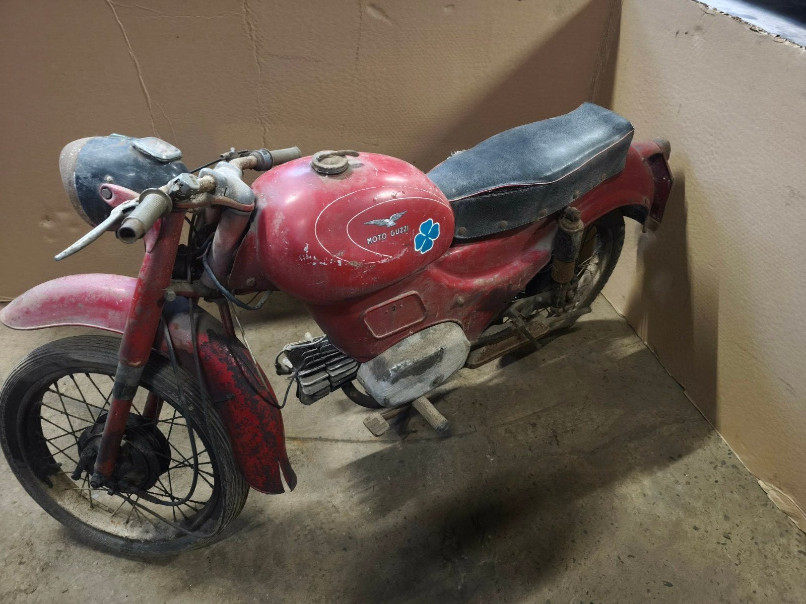 moto Guzzi zigolo 110cc de 1960, Particulier