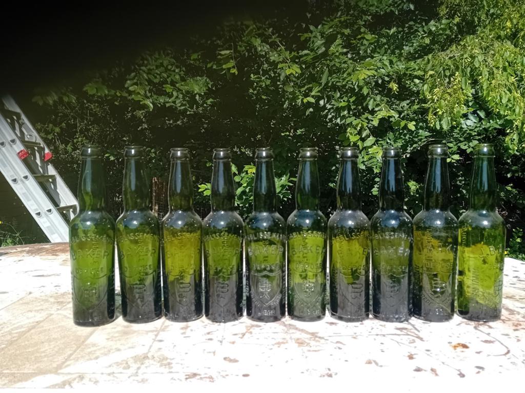 Oude vintage bierflessen Baker Luik Antwerpen Brussel, Ophalen of Verzenden