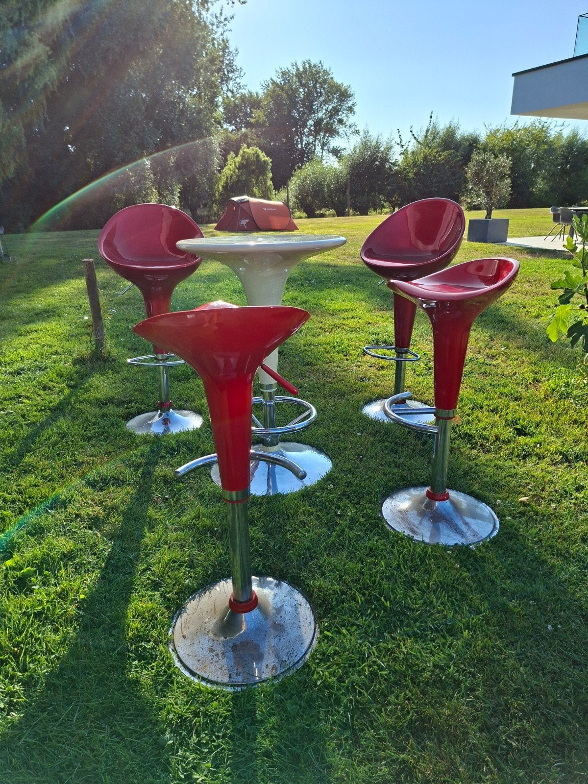 aperitieftafel + stoelen, Ophalen