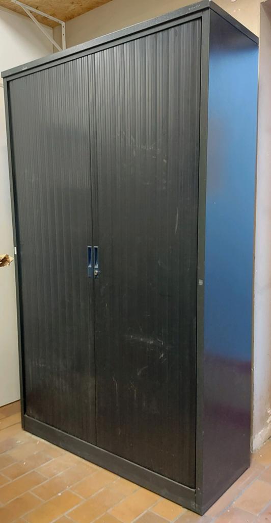 Armoire métallique