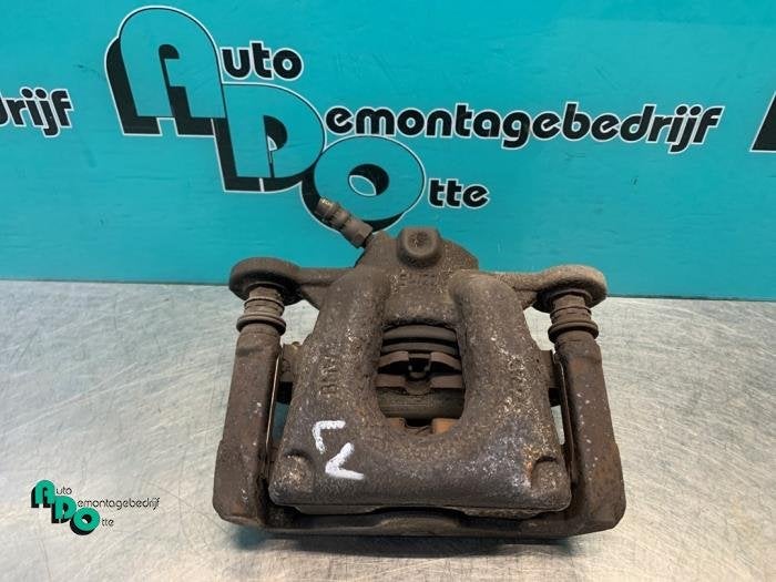 Etrier de frein (pince) avant gauche d'un BMW 1-Serie (1-Ser, Autos : Pièces & Accessoires, Freins & Transmission, -, 3 mois de garantie