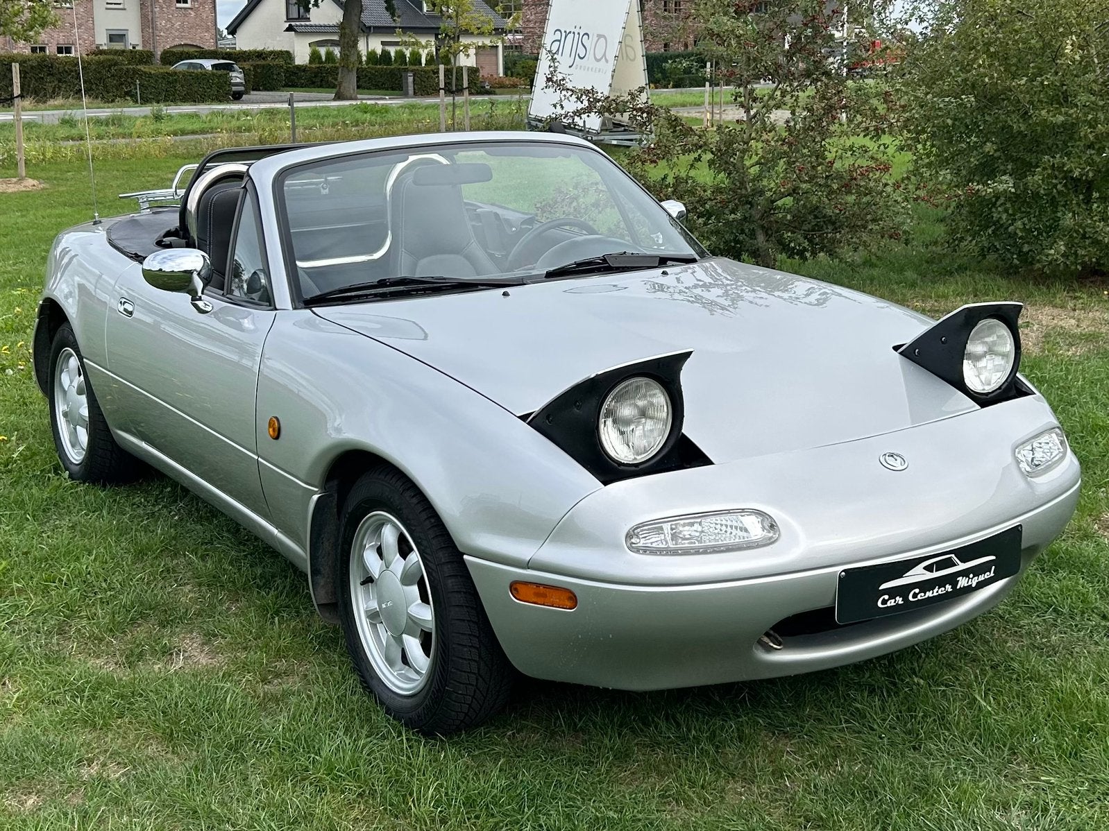 Mazda MX5 NA 1.6i, Achterwielaandrijving, 4 cilinders, Cabriolet, Leder