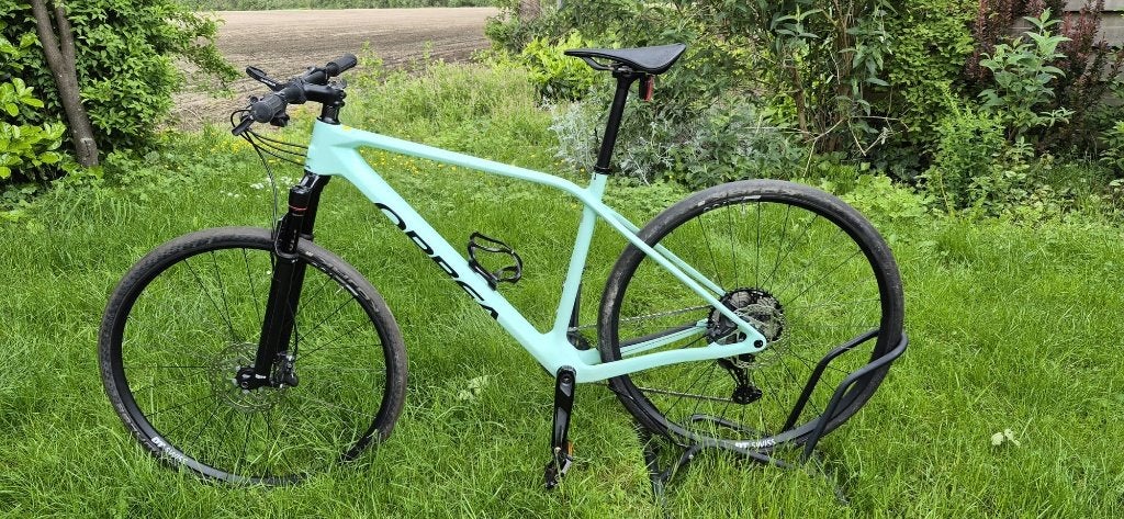 Orbea Alma M30  van 2023 in uitzonderlijk mooie staat., Vélos & Vélomoteurs, Vélos | VTT & Mountainbikes, Autres marques, Comme neuf