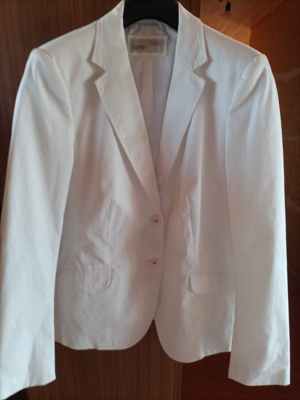 Damesvest  maar 42 zo goed als nieuw, Kleding | Dames, Jasjes, Kostuums en Pakken, Wit, Maat 42/44 (L), Ophalen of Verzenden, Zo goed als nieuw