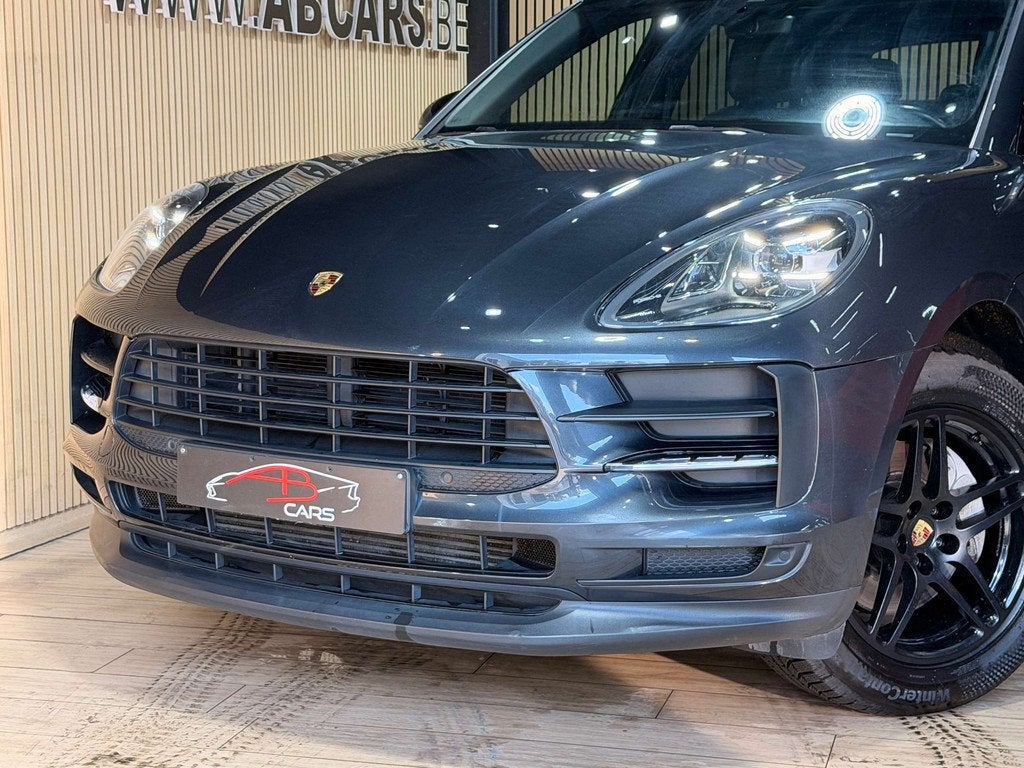 Porsche Macan 2.0 Turbo PDK * GARANTIE 12 MOIS * 1ER PROPRIE, Autos, Cuir, Argent ou Gris, Achat, Euro 6