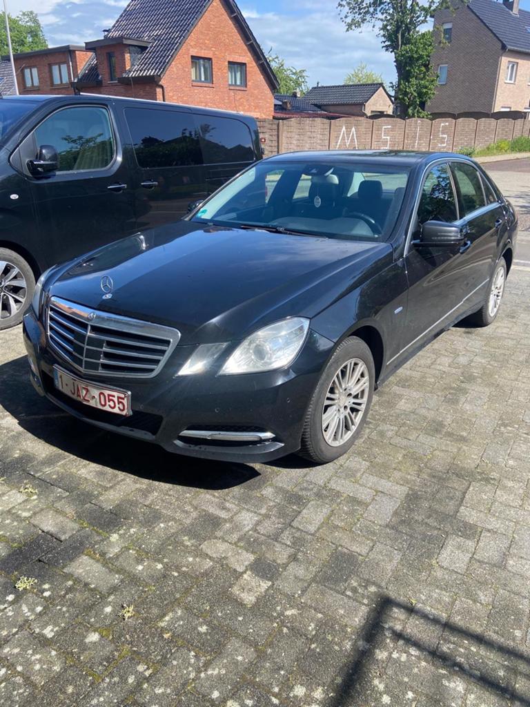 Mercedes E220 AMG, Autos, Mercedes-Benz, Particulier, Classe E, Cruise Control, Diesel, Euro 5, Cuir, Enlèvement