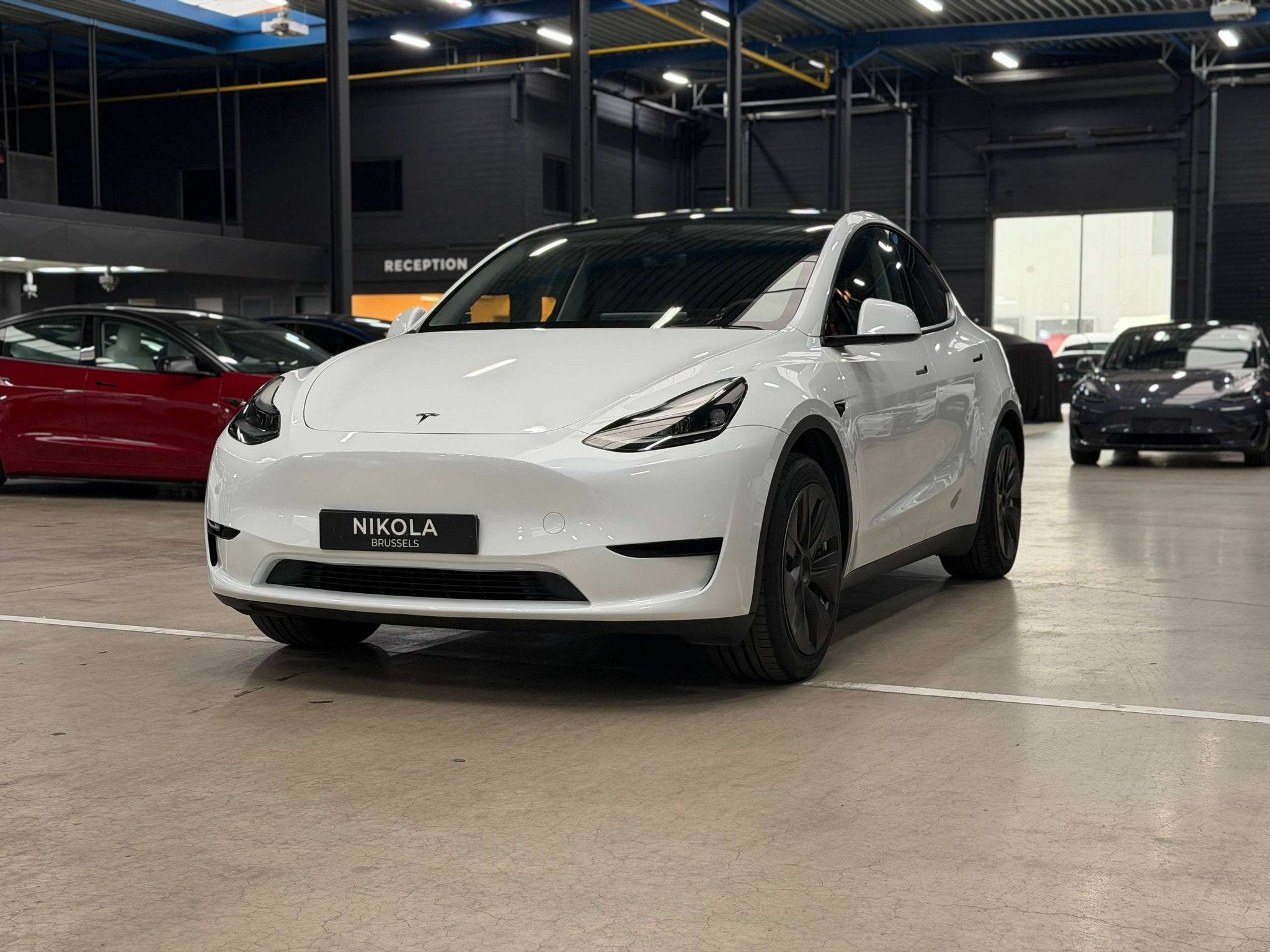 Tesla Model Y RWD - PREMIUM - HIGHWAY AUTOPILOT, Autos, Tesla, 299 ch, Achat, Entreprise, Noir