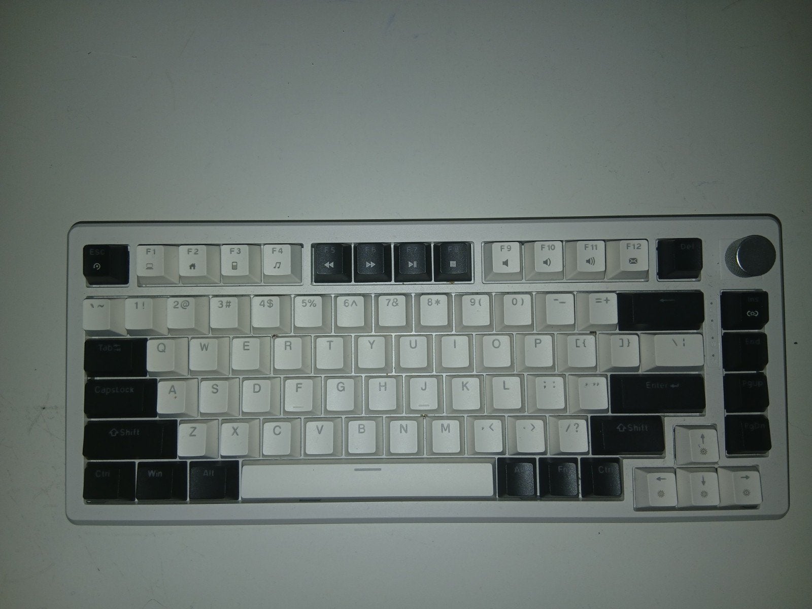 Keyboard MageGee ( Als aan is gegeeft blauwe Licht ), Computers en Software, Toetsenborden, Ophalen, Gaming toetsenbord, Azerty