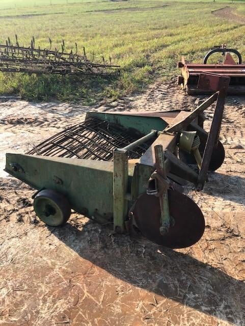Arracheuse de pommes de terre à 2 rangs, Enlèvement, Cultures, Moissonneuse