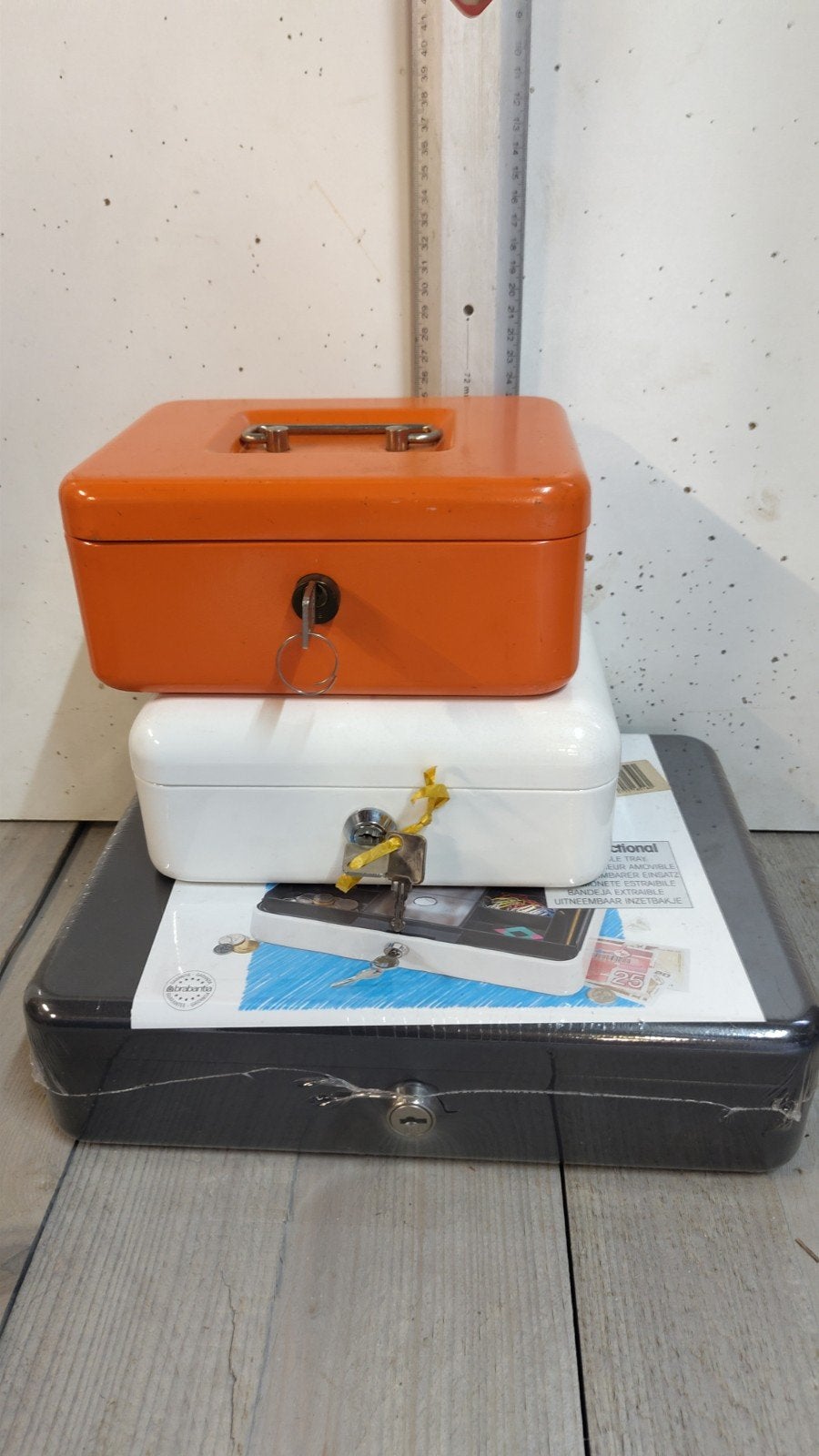 3 geldkistjes Brabantia, Collections, Enlèvement