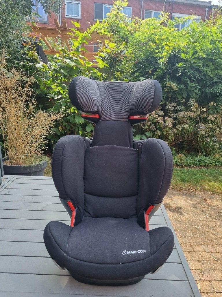 Maxi-Cosi Rodifix AirProtect autostoel zwart, Ophalen, Autogordel of Isofix, 15 t/m 36 kg, Zijbescherming