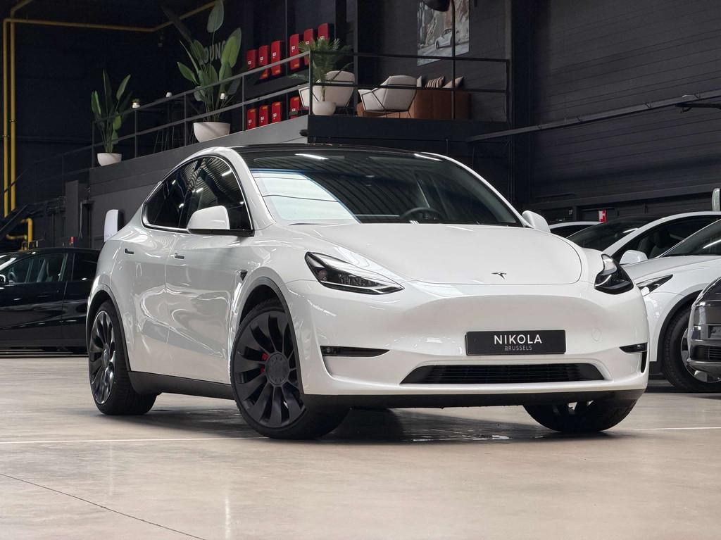 Tesla Model Y PERFORMANCE - AWD - HIGHWAY AUTOPILOT, Autos, Tesla, Phares entièrement LED, Noir, 5 portes, 5 places