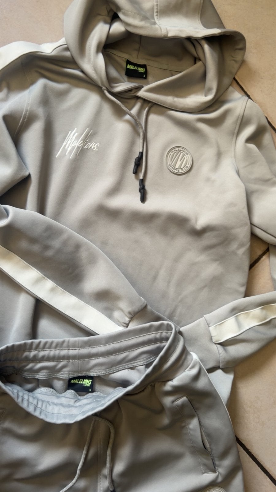 Survêtement de sport Malelions, Enlèvement ou Envoi, Comme neuf, Taille 46 (S) ou plus petite