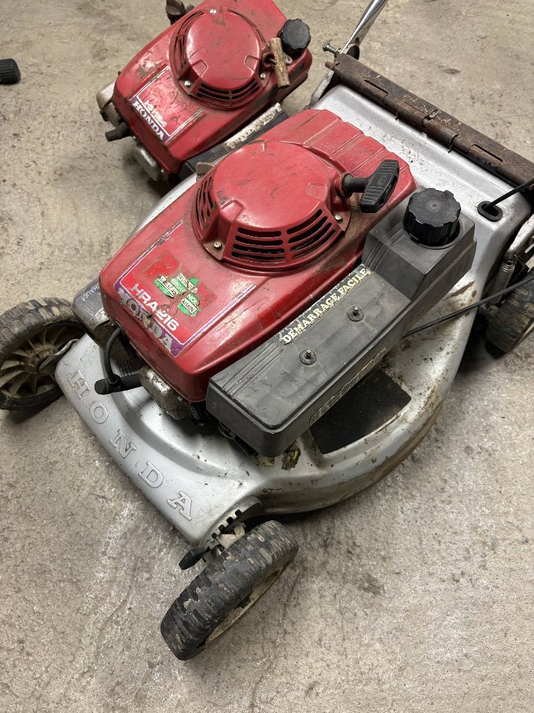 tondeuse, HONDA, Tondeuse rotative, Tondeuses à gazon à essence, Utilisé
