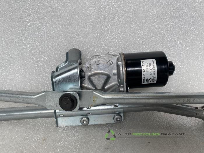 Moteur + mécanique essuie-glace d'un BMW 1-Serie, Neuf, -, Enlèvement ou Envoi, -