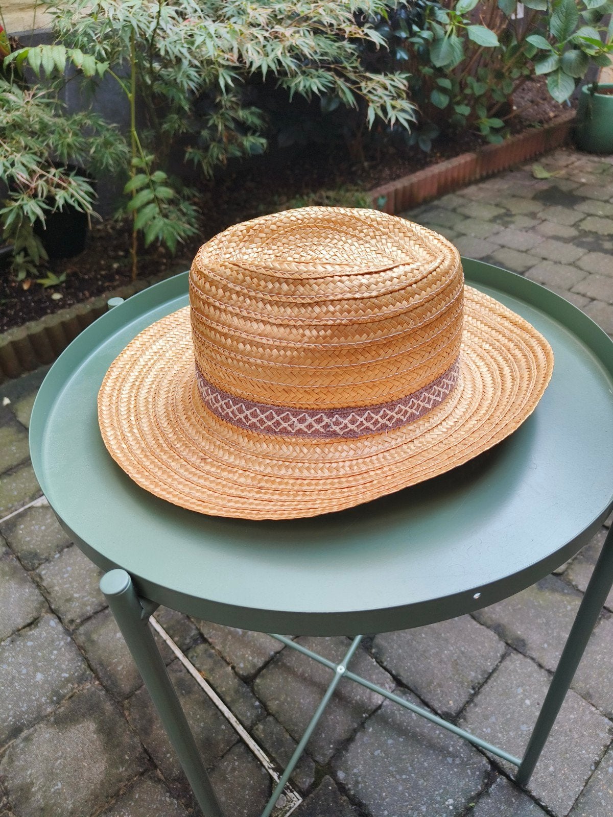 hoed uit Hongarije, Vêtements | Femmes, Enlèvement, Chapeau