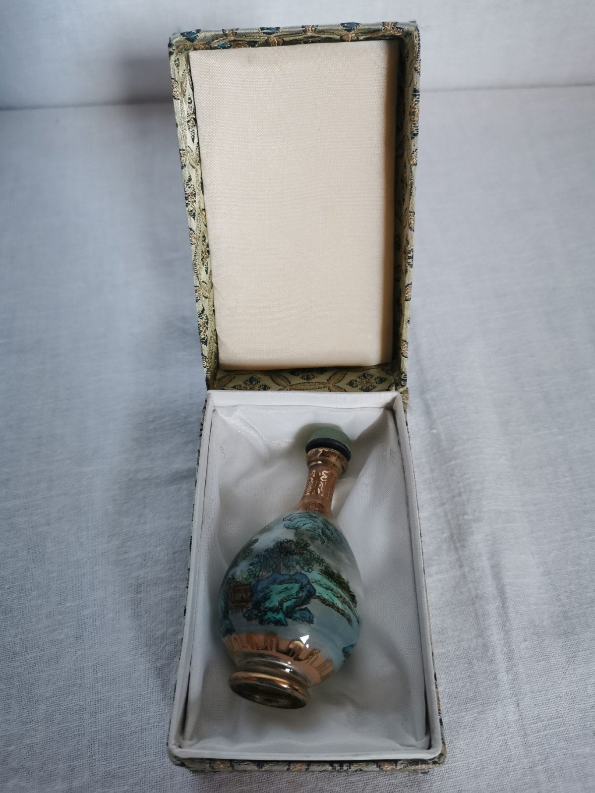Chinees parfumflesje, Antiek en Kunst, Ophalen of Verzenden