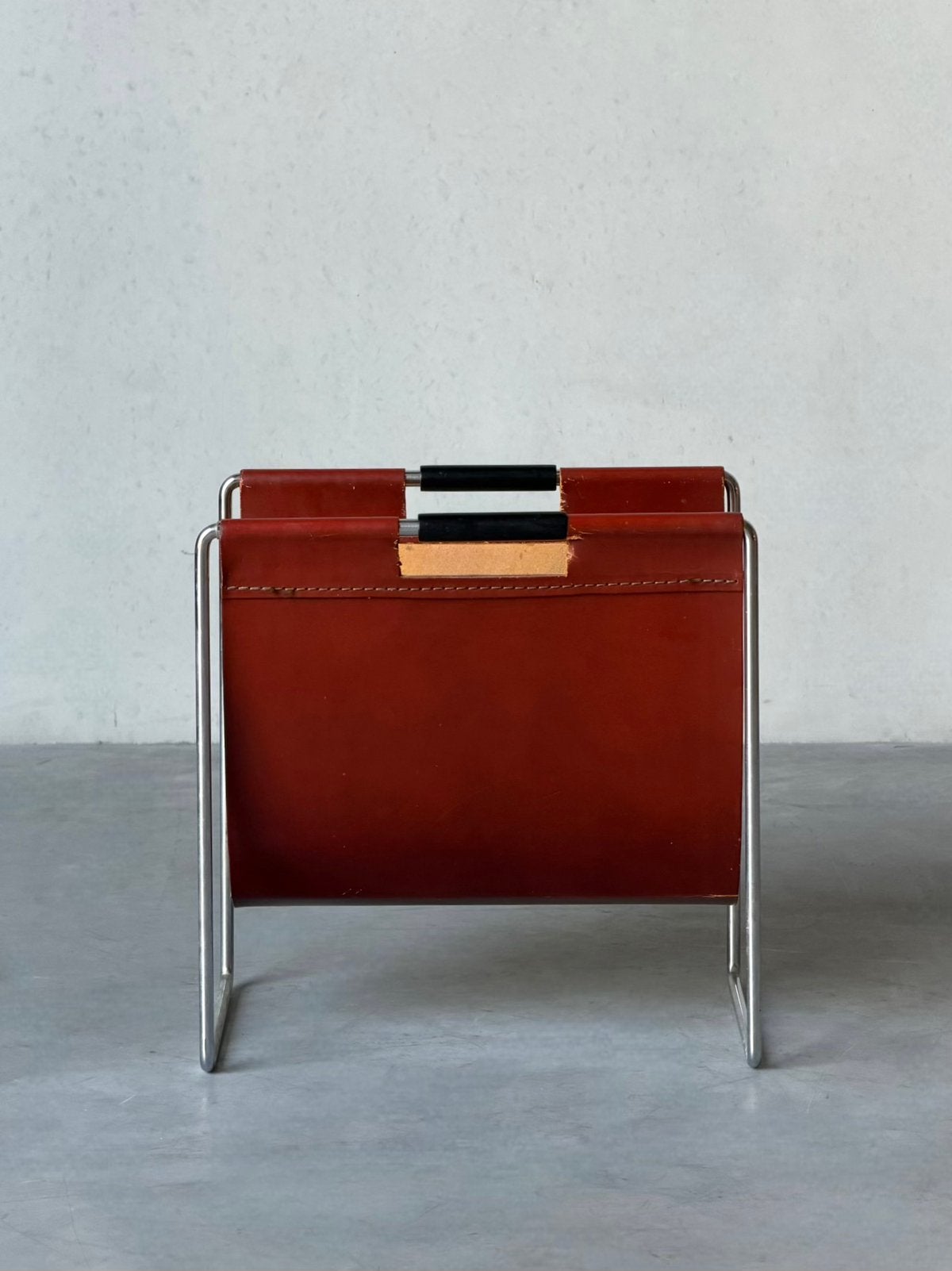 Vintage design magazinerek, Brabantia 1970, Lectuurbak, Ophalen, Zo goed als nieuw, Vintage