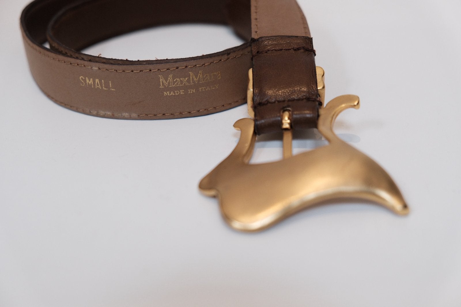 Vintage Max Mara lederen riem - Small, Kleding | Dames, 80 tot 90 cm, Echt leder, Heupriem, Ophalen of Verzenden