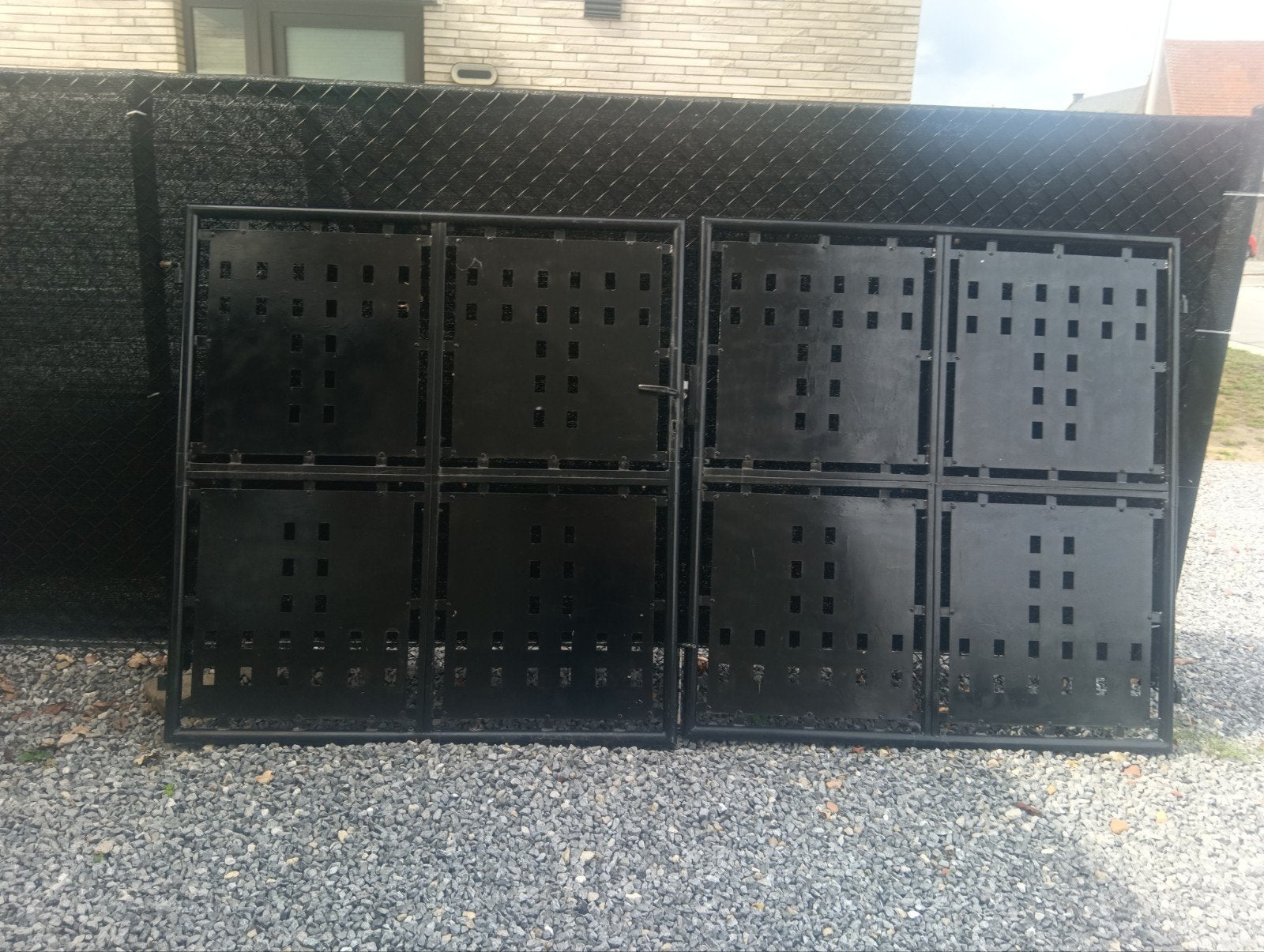 metalen poort, Ophalen