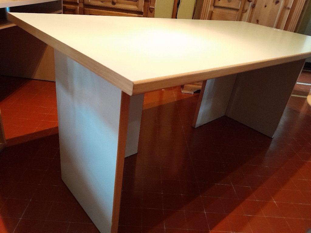 groot wit bureau, Huis en Inrichting, Tafelonderdelen, Ophalen