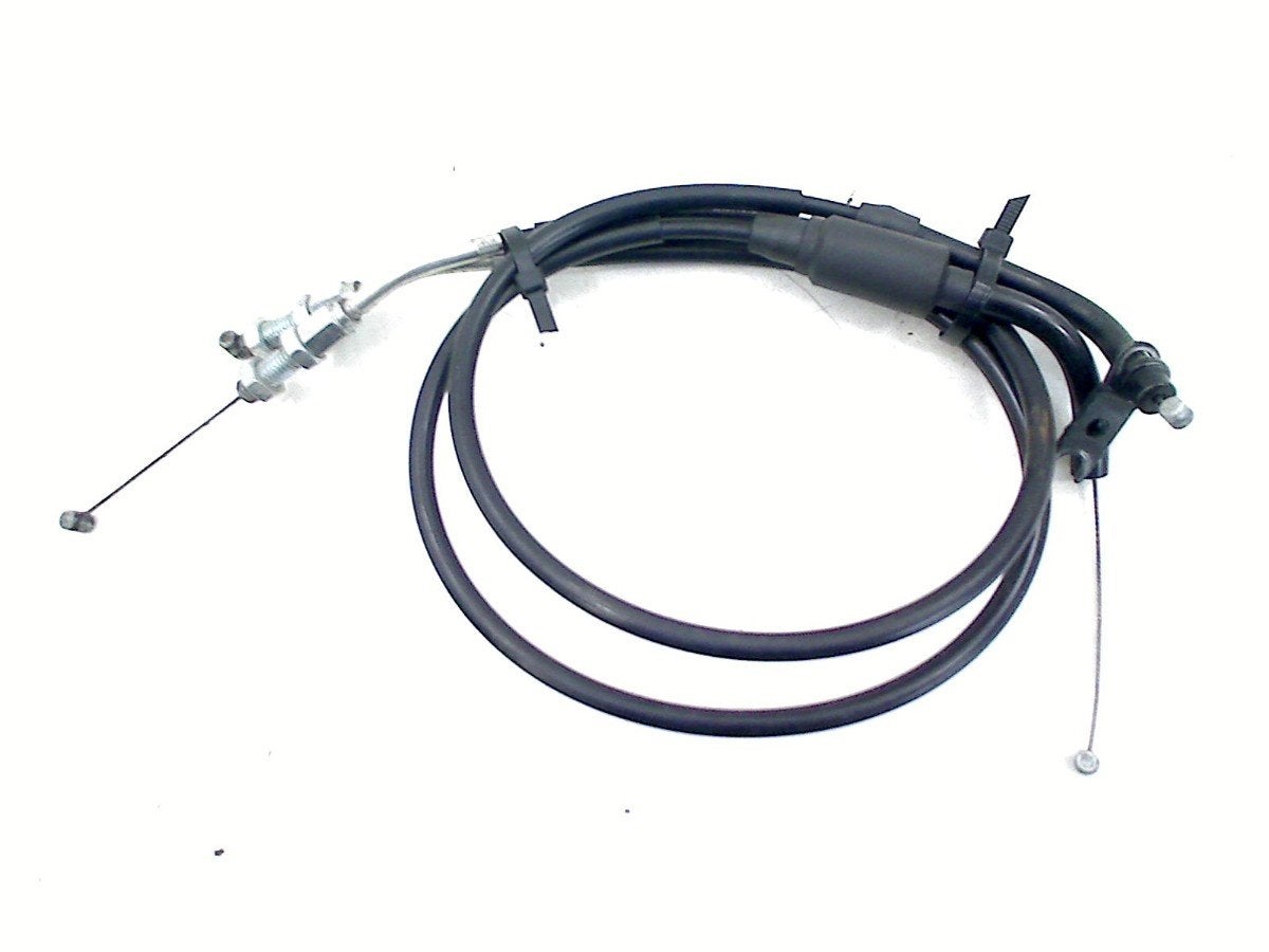 CABLE ACCELERATEUR Suzuki SV 650 2021- (01-2021/-), Suzuki Deutschland GmbH, Utilisé, Kontakt@suzuki.de, Suzuki-Allee 7
64625  Bensheim, DE
