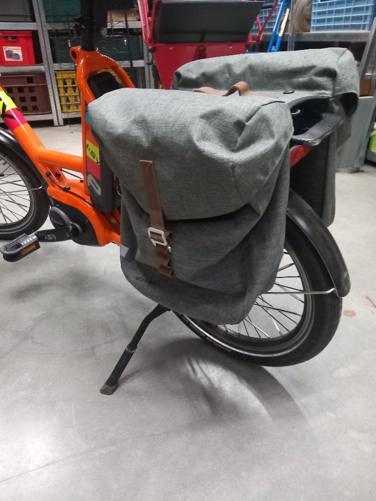 Ruime fietstassen, Enlèvement, Comme neuf