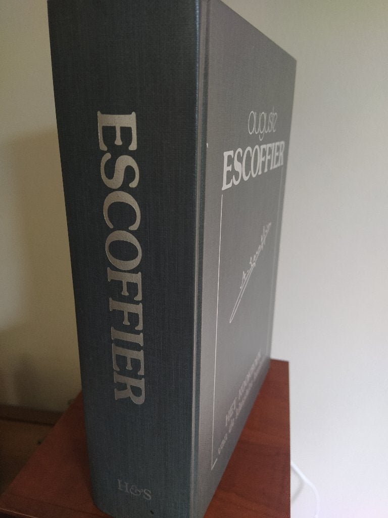 boek: het kookboek van de klassieke keuken/Auguste Escoffier, Boeken, Kookboeken, Ophalen of Verzenden