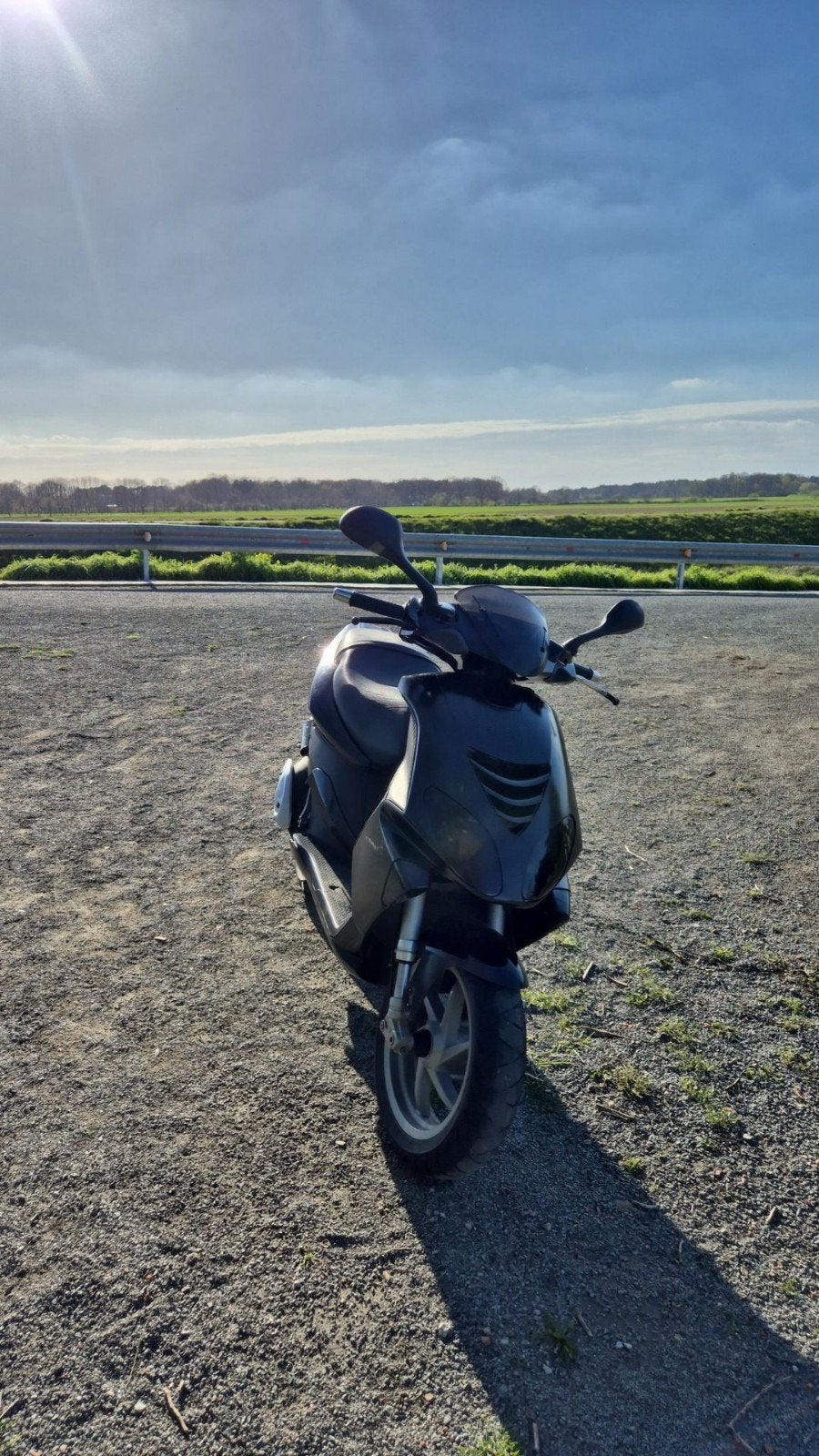 Piaggio NRG 2t 70cc. Le prix est négociable ! J'ai un Piagg, Vélos & Vélomoteurs, Scooters | Piaggio, Comme neuf, NRG, Classe B (45 km/h)