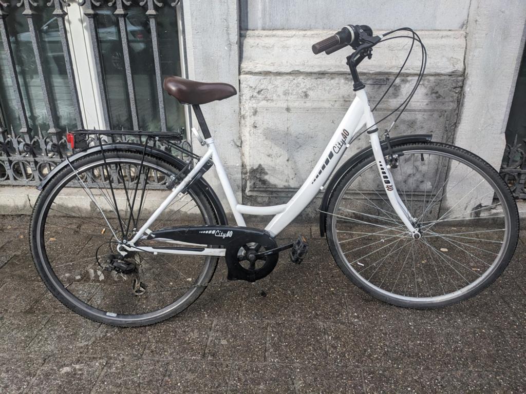 Damesfiets met ringslot, Fietsen en Brommers, Ophalen