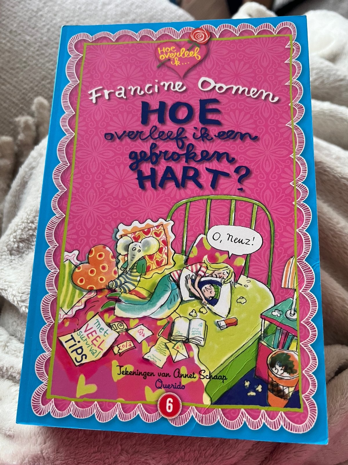 4 boeke hoe overleef ik... van schrijfster Francine Oomen, Boeken, Ophalen, Zo goed als nieuw, Fictie
