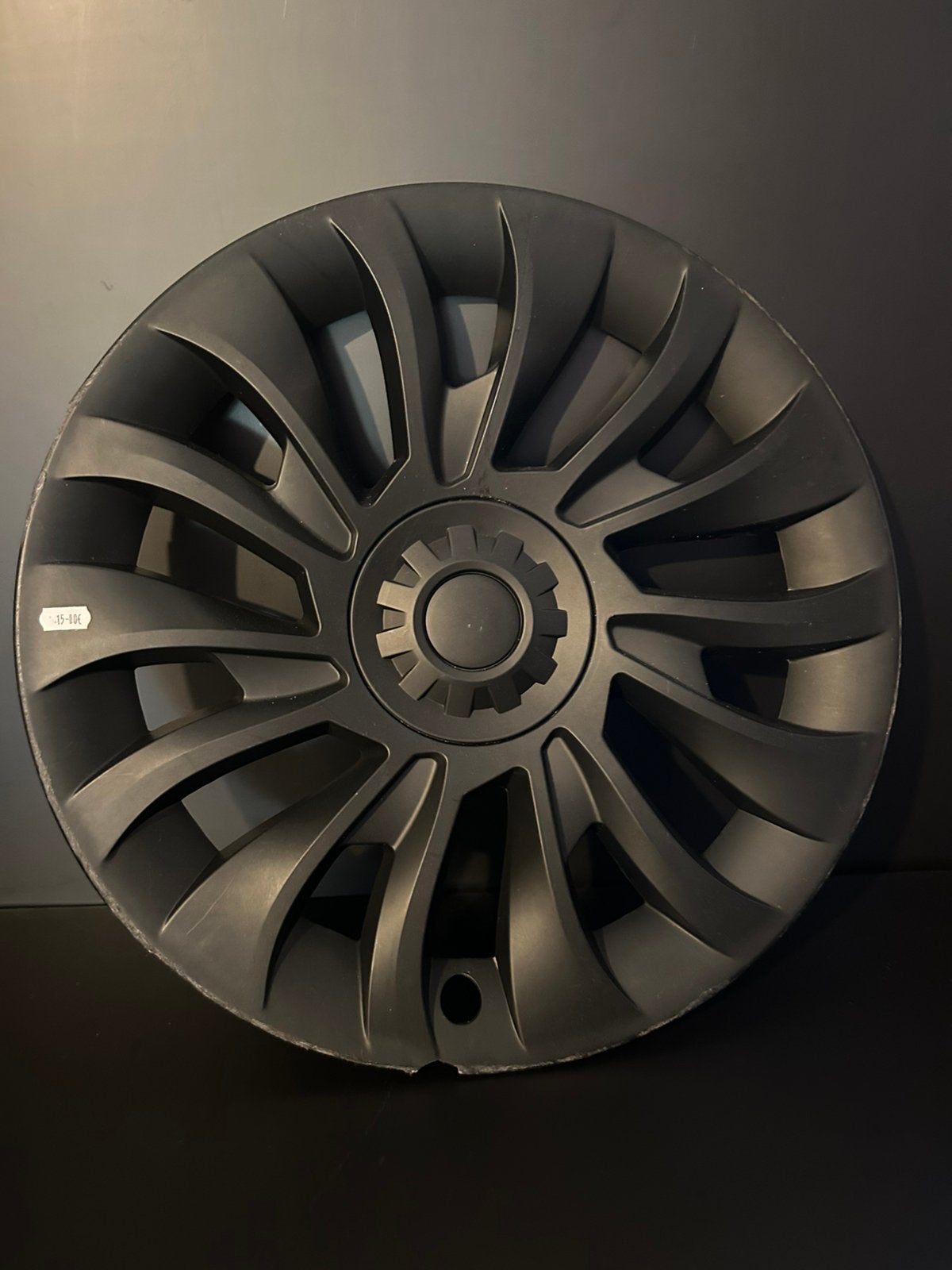 1 enjoliveur tesla model Y 19", Enlèvement ou Envoi, Comme neuf