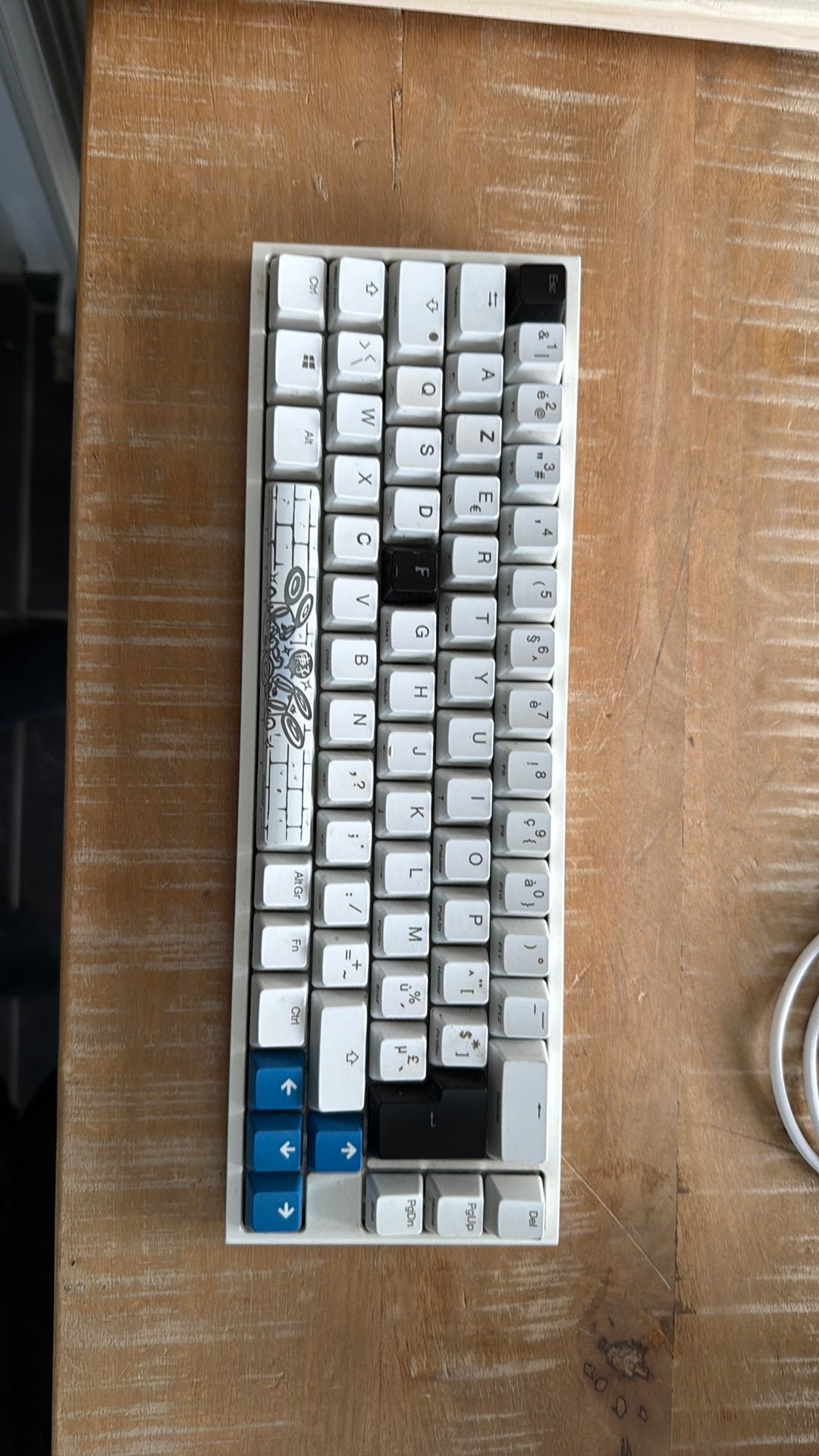 Ducky mini toetsenbord, Computers en Software, Toetsenborden, Ophalen of Verzenden, Azerty, Zo goed als nieuw