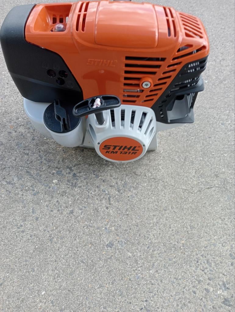 Débroussailleuse stihl