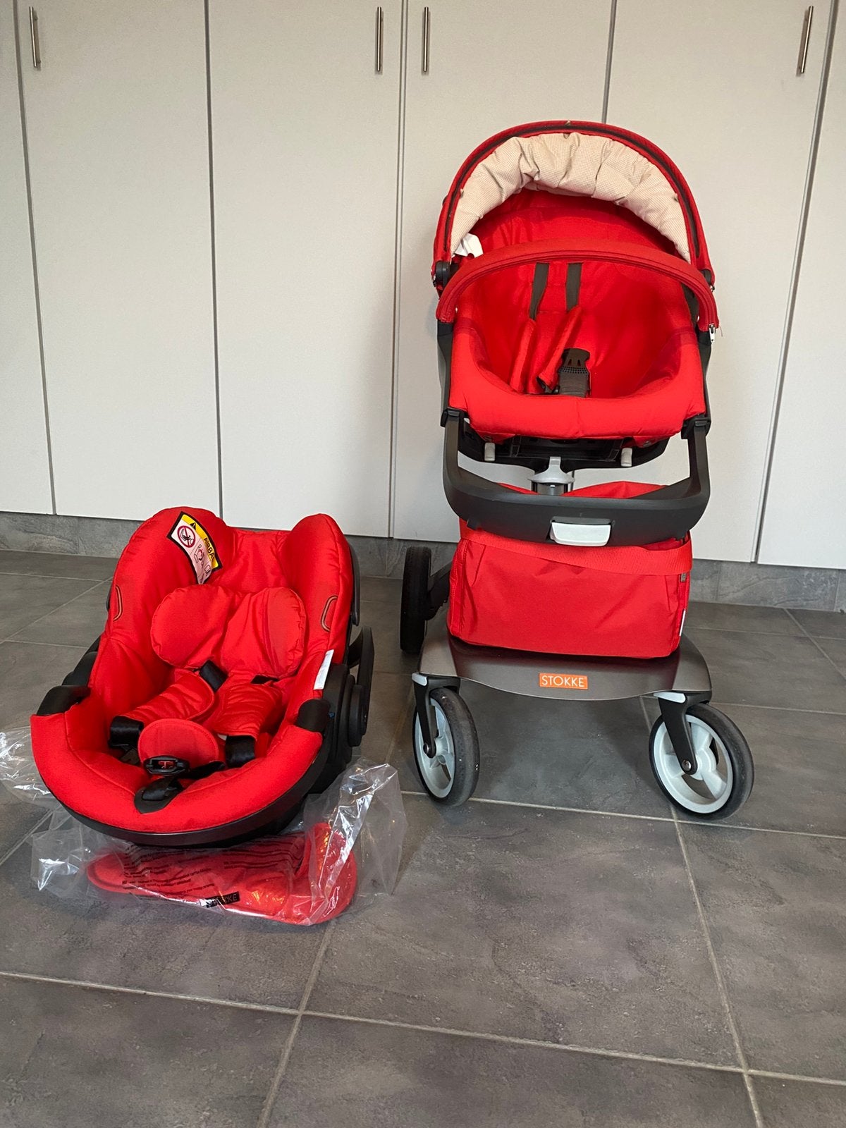 Stokke kinderwagen met Maxi-Cosi – slechts 1 keer gebruikt!, Enfants & Bébés, Enlèvement, Comme neuf, Poussette, Maxi-Cosi