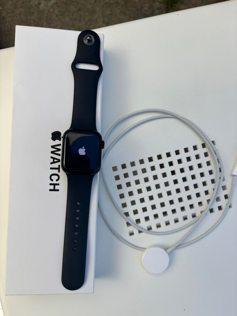 Apple Watch SE 2 (Gen 2) - 40mm Midnight - Compleet in doos, Gebruikt, Zwart, IOS, Ophalen of Verzenden