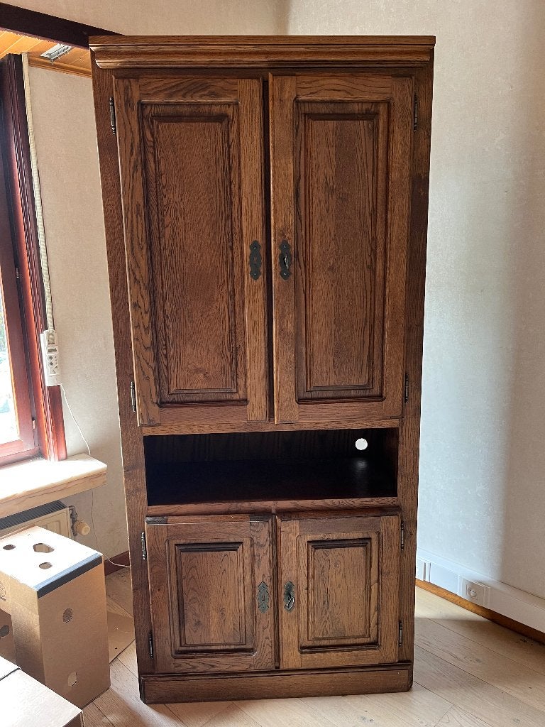 Antieke kast, Ophalen