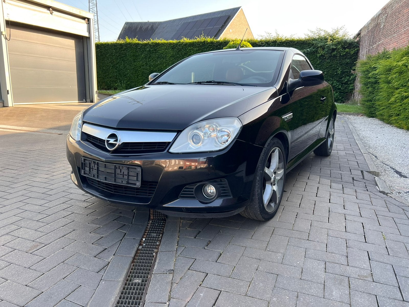 Opel Tigra 2008 benzine 89000km, Autos, Opel, USB, Achat, Entreprise, Boîte manuelle