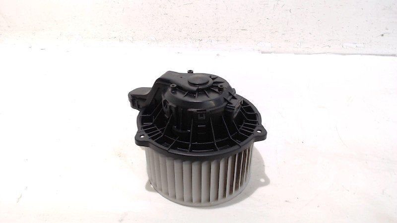 Kachel ventilator motor Kia Carens, Autos : Pièces & Accessoires, Onderdelen@venauto.nl, Van der Ven Autorecycling B.V., Kia, Ettenseweg 76, 4706 PB Roosendaal, The Netherlands