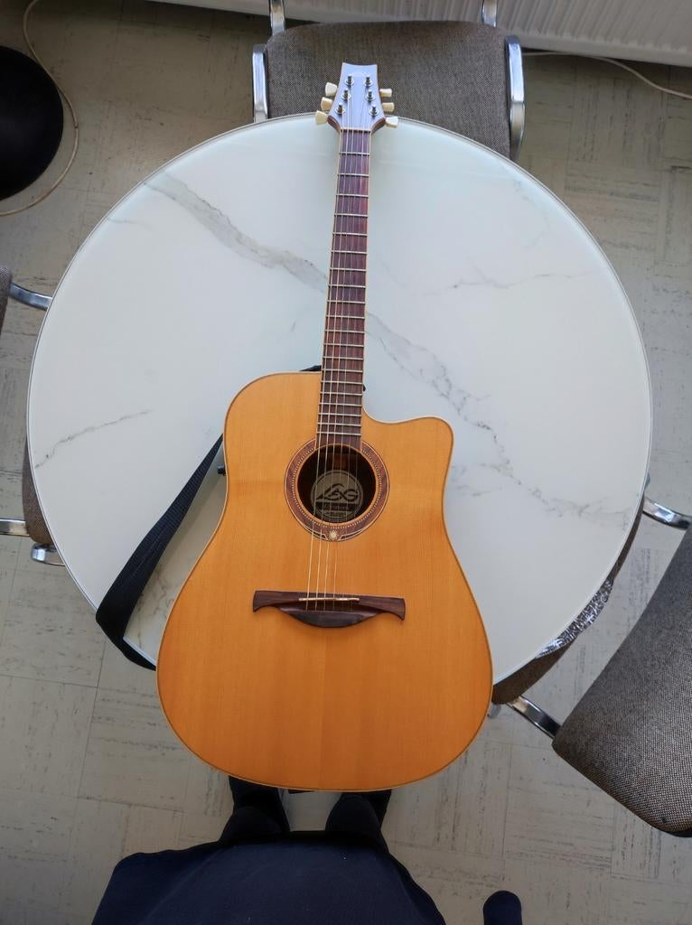 Guitare LAG 4 Saisons Summer, Enlèvement, Comme neuf