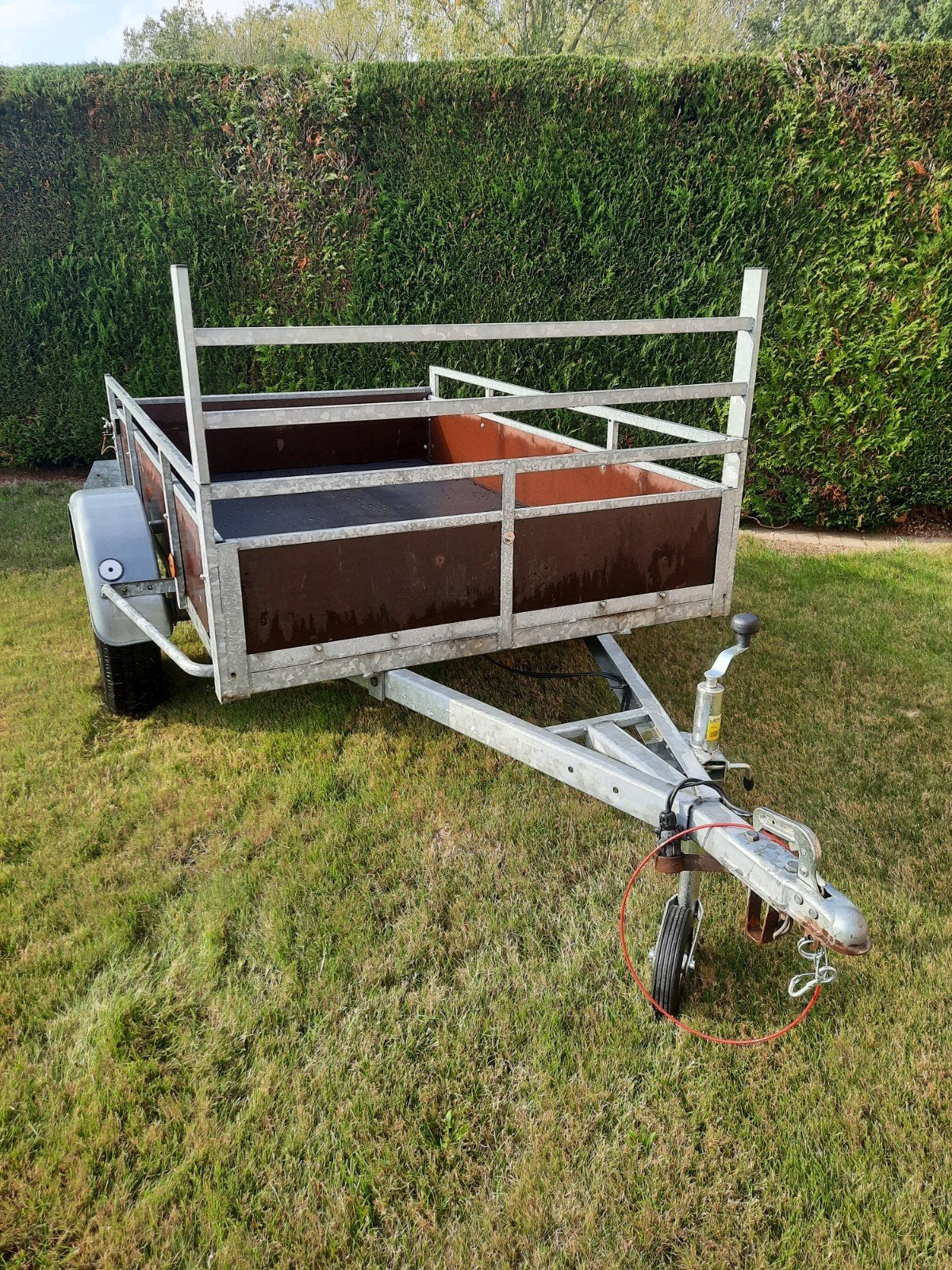 Aanhangwagen enkelas 750kg, Enlèvement