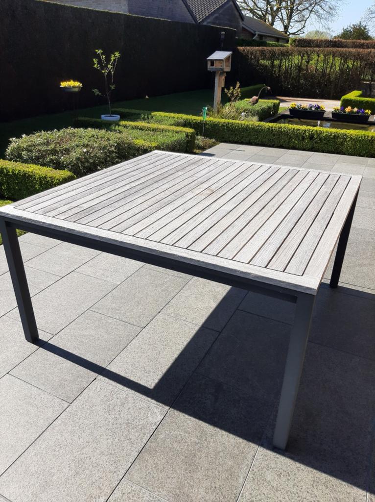 Table de jardin (carrée), Jardin & Terrasse, Enlèvement, Utilisé, Carré